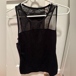 Black Lulu lemon work out top